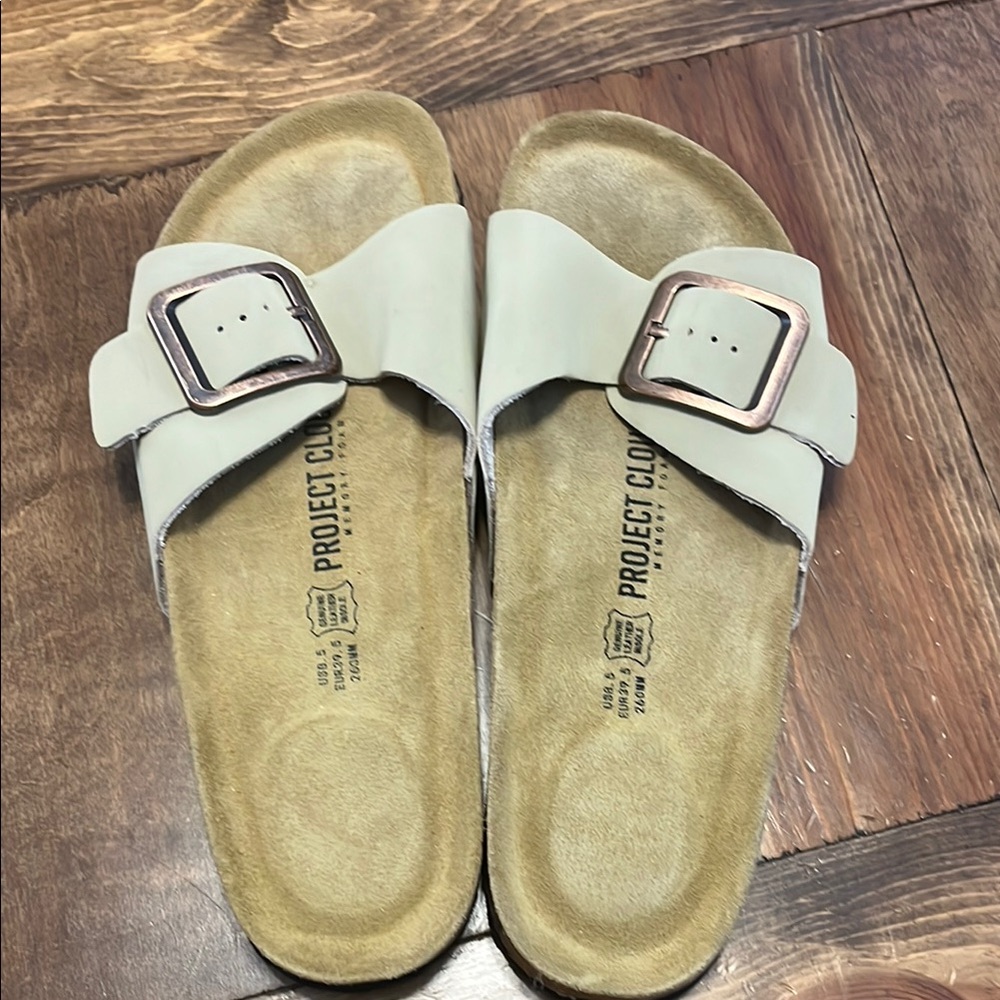 Project Cloud White Slide Sandals - Picture 11 of 12